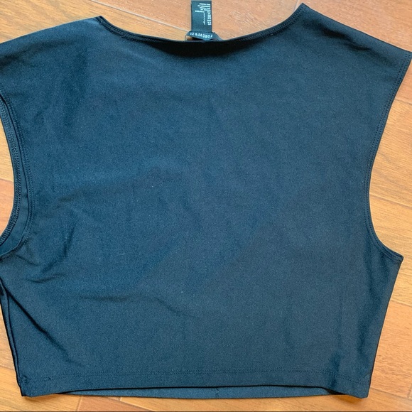 NWOT Forever 21 sleeveless crop top - Picture 4 of 5